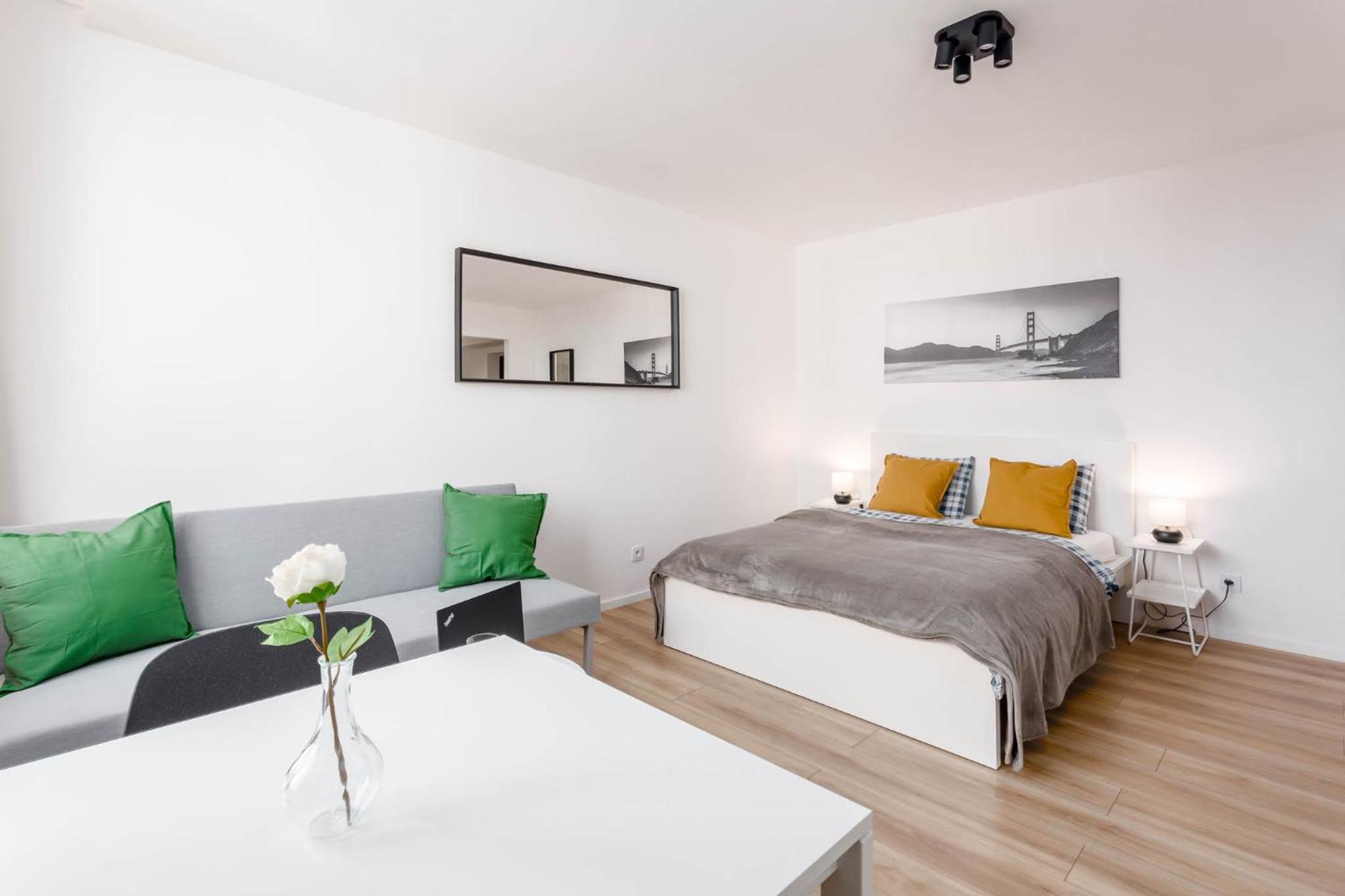 Enjoy! Srodmiescie Nowogrodzka Apartman Varsó Kültér fotó