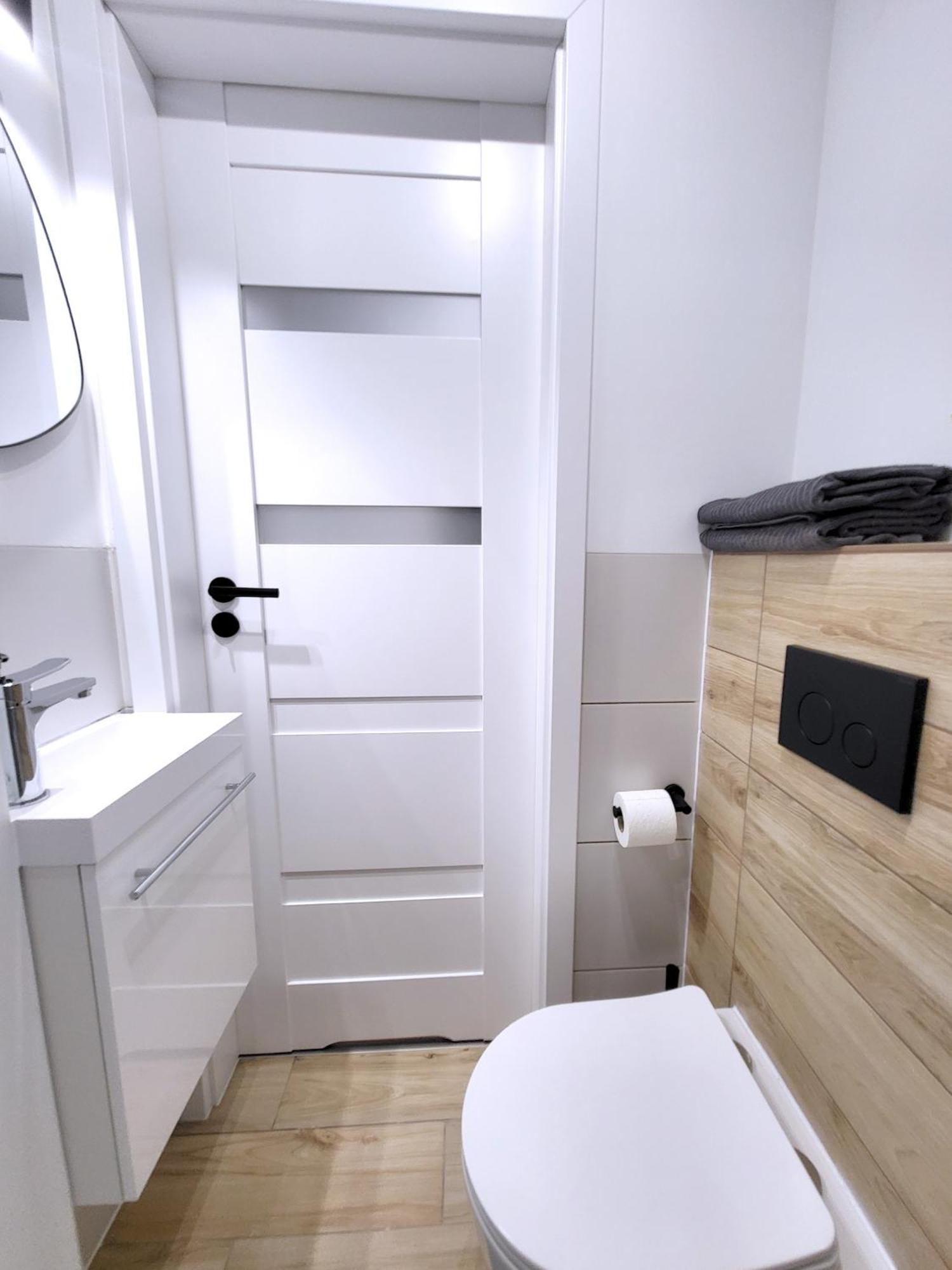 Enjoy! Srodmiescie Nowogrodzka Apartman Varsó Kültér fotó